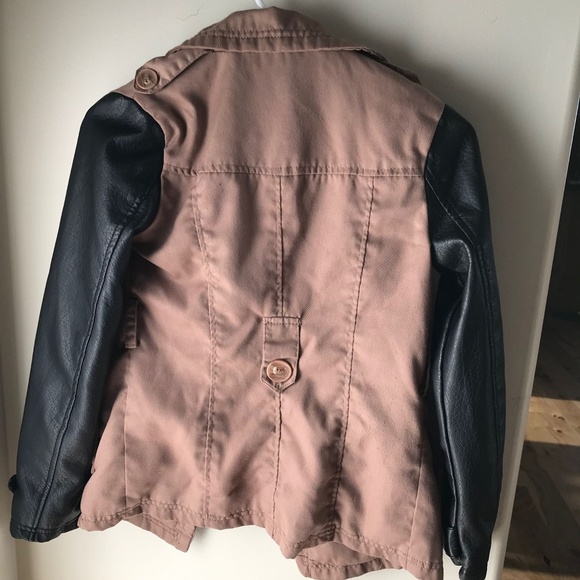 Yoki Ladies Jacket - Picture 2 of 3